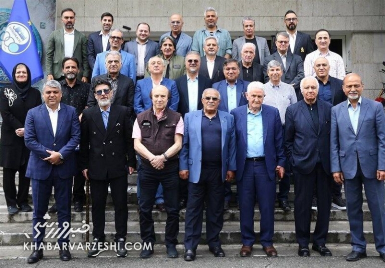 استقلال در غرب تهران شعبه می زند؟