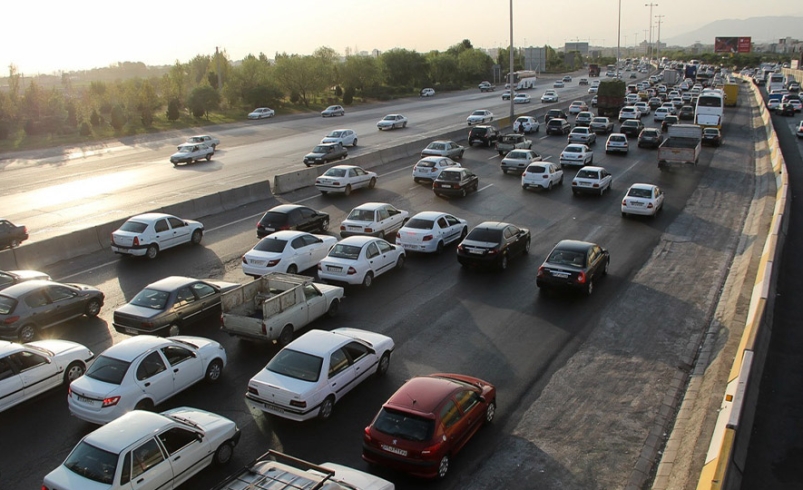سقف خلافی خودرو برای توقیف در سال 1404
