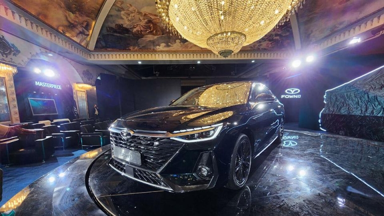 بررسی فونیکس آریزو 8 اکسلنت مدیران خودرو