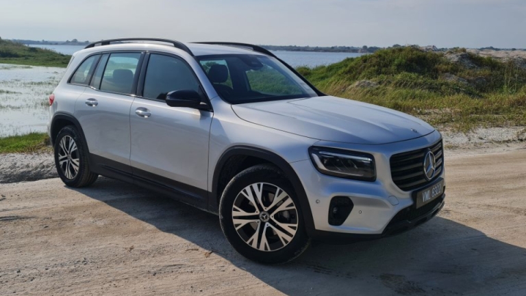 بررسی مرسدس بنز GLB وارداتی کیان خودرو