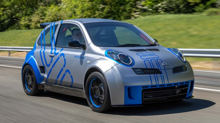 بازگشت هاچ‌بک داغ نیسان | باما